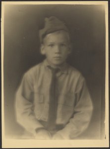 autorstwa Louis Fleckenstein