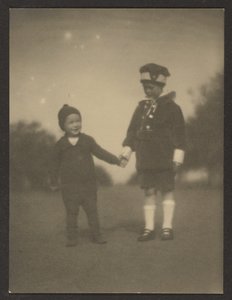  autorstwa Louis Fleckenstein