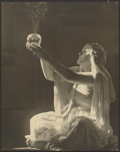  autorstwa Louis Fleckenstein