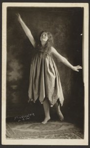 Grace Carberry jako The Sun autorstwa Louis Fleckenstein