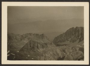 [Lone Pine Canyon] autorstwa Louis Fleckenstein