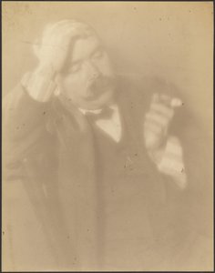 [Portret mężczyzny z cygarem] autorstwa Louis Fleckenstein