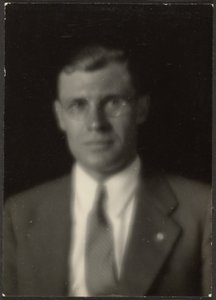  autorstwa Louis Fleckenstein