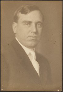 [Portret mężczyzny z białym krawatem]. autorstwa Louis Fleckenstein