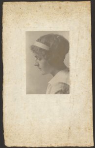 [Sara Holin] autorstwa Louis Fleckenstein