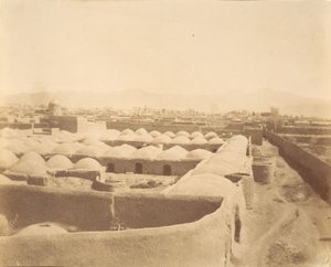 [South Gate of the Arq, Teheran, Iran], lata czterdzieste i sześćdziesiąte XIX wieku. autorstwa Luigi Pesce