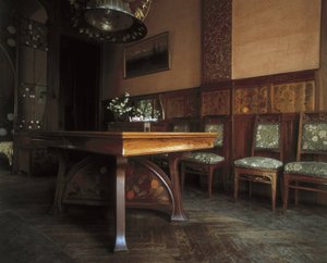 Jadalnia, Casa Nava (1901-1907), Reus - DOMENECH I MONTANER, Lluis (1850-1923). Dom Navas. 1901-1907. HISZPANIA. Reus. Dom Navas. Jadalnia z meblami Gaspara Homara i Mesquidy. Modernizm. Architektura.