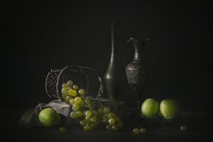 Nastrojowe winogrona i jabłka autorstwa Lydia Jacobs