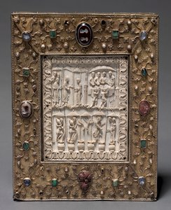 Relikwiarz w kształcie księgi, ok. 1000 autorstwa Master of the Registrum Gregorii