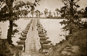 Most Pontonowy w Deep Bottom na Jamesie, 1861-65 autorstwa Mathew B. Brady