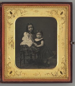 Niezatytułowany portret dwóch dziewczyn, 1861. autorstwa Mathew Brady