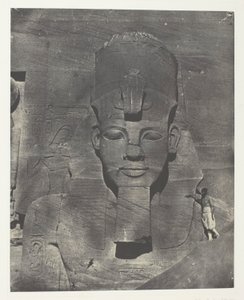 Ibsamboul, Colosse Médial (Enfoui) du Spéos de Phrè Nubie, Palestine et Syrie, płyta 106 z albumu "Egypte, Nubie, Palestine et Syrie" (1852) autorstwa Maxime Du Camp
