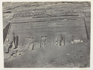 Ibsamboul, Vue Générale Du Grand Spéos De Phrè; Nubie, płyta 102 z albumu "Egypte, Nubie, Palestine et Syrie" (1852) autorstwa Maxime Du Camp