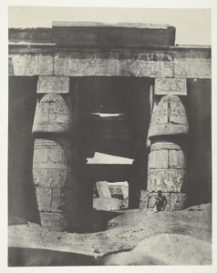 Karnak, portyk świątyni Khons; Teby