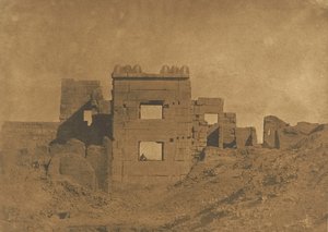 Pawilon lub Gyneceum Rhamses-Meiamoun, w Medinet-habou, 1849-50. autorstwa Maxime Du Camp