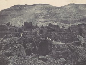 Teby. Medinet-Habou. Ruiny miasta Papa, 1850. autorstwa Maxime Du Camp