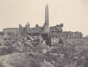 Teby. Pałac w Karnaku. Granitowe Sanktuarium i Sala Hypostyle, 1850. autorstwa Maxime Du Camp