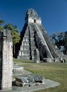 Świątynia Tikal I lub Świątynia Wielkiego Jaguara, VII-VIII wiek