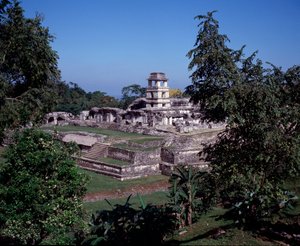 Cywilizacja przedkolumbijska: widok miejsca Palenque w Chiapas Klasyczny okres Majów autorstwa Mayan Mayan