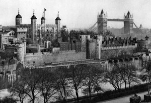 Tower of London, 1926-1927 autorstwa McLeish