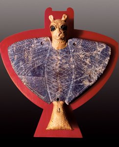 Mezopotamia: „Orzeł z głową lwa” Statuetka z dynastii Tresor Ur (rzeźba) autorstwa Mesopotamian Mesopotamian