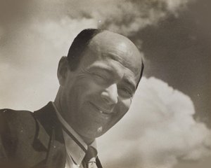 El Lissitzky w Moskwie, 1932. autorstwa Mikhail Grigoryevich Prechner