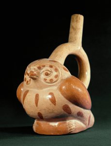 Sztuka przedkolumbijska, kultura Mochica (brzydka): wazon z terakoty w kształcie sowy. 100 pne-800 ne. Lima, Narodowe Muzeum Antropologii i Archeologii, Peru