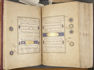 Fol 311 verso 312 recto, Timurid Koran, 1441 (tusz i złoto na papierze)