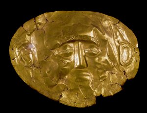 Sztuka myceńska: złota maska. Z terenu Mycenów. Ateny z XVI w. p.n.e., narodowe muzeum archeologiczne - sztuka mykeńska: złota maska pogrzebowa z Myken. XVI w. p.n.e. Narodowe Muzeum Archeologiczne, Ateny, Grecja