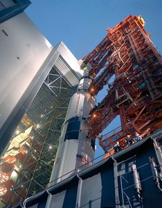 Apollo 12 - NASA, 1969. autorstwa NASA Images