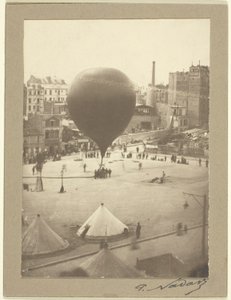 Neptun, Place Saint-Pierre na Montmartre autorstwa Nadar