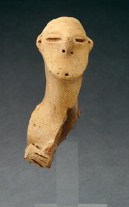 Głowa bożka, 400-300 pne (ceramika)
