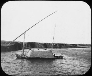Obciążony dahabiyeh, Egipt, c1890 autorstwa Newton and Co