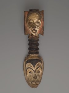 Maska Okorossia, Igbo (drewno, pigment)
