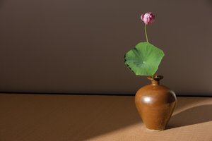 Meiping w glazurze persymonowej