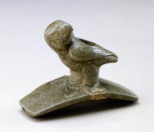 Fajka z wizerunkiem sokoła, 200 pne - 100 ne (kamień i perła rzeczna) autorstwa Ohio Hopewell culture