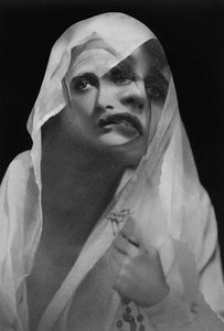 Sante, 2025 (cyfrowe media mieszane) autorstwa Olivia Gozzano