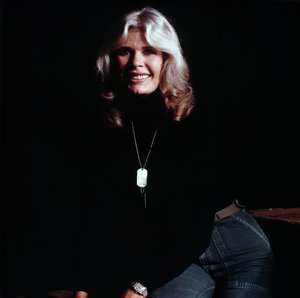 MASH (Loretta Swit) (zdjęcie ilustracyjne) autorstwa Orlando Suero