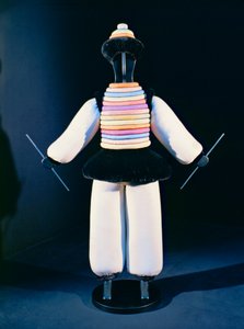 Balet triadyczny (rzeźba) autorstwa Oskar Schlemmer