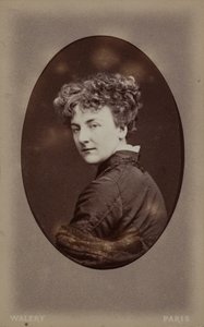 Portret Jane Dieulafoy 1851-1916, c. 1890. autorstwa Ostroróg