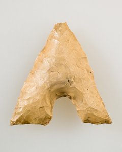 Grot strzały, c.90,000-5000 pne (krzemień)