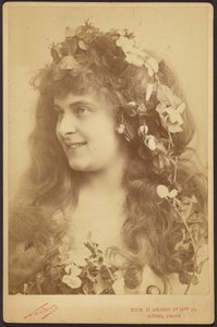 [Julie Feyghine] autorstwa Paul Nadar