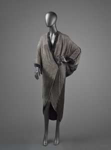 Płaszcz autorstwa Paul Poiret