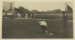 Zielona kręgielnia autorstwa Peter Henry Emerson