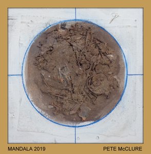 MANDALA. 2019 autorstwa Peter McClure