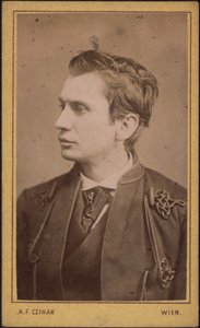 Leopold von Sacher-Masoch 1836-1895, c. 1880 autorstwa Photo studio Adolf F. Czihak.