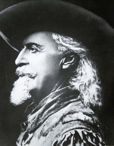 Buffalo Bill (1846-1917) (zdjęcie czarno-białe) autorstwa Photographer American