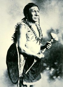 Biały Łabędź, Wojownik (zdjęcie czarno-białe) autorstwa Photographer American