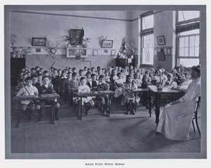 Niemowlę szkoła publiczna, Sydney (czarno-białe zdjęcie) autorstwa Photographer Australian