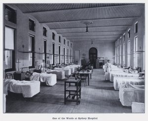 Jeden z oddziałów w szpitalu w Sydney (zdjęcie czarno-białe) autorstwa Photographer Australian